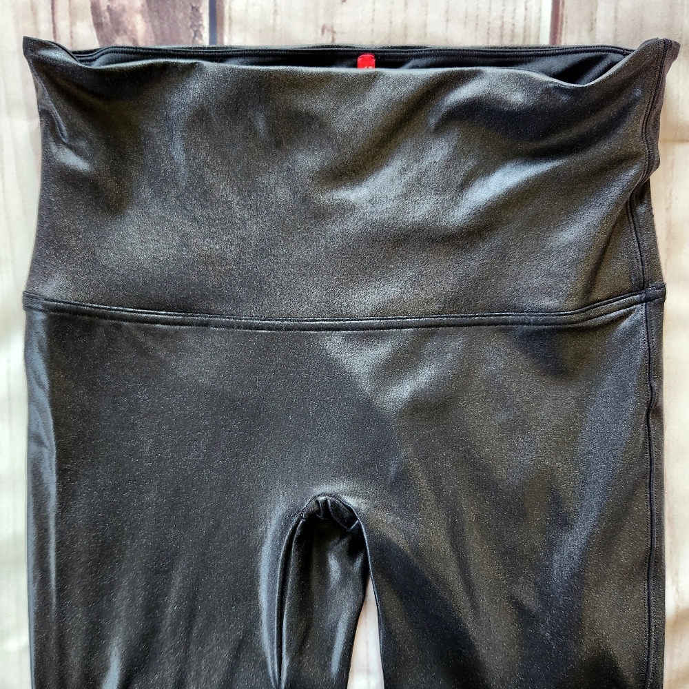 SPANX "Faux Leather Leggings" Black Slimming Shapewear | Women's Plus Size 1X - Picture 4 of 13
